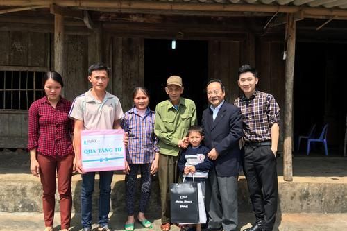 Công ty LIXIL Việt Nam tài trợ cho bệnh nhân mổ tim