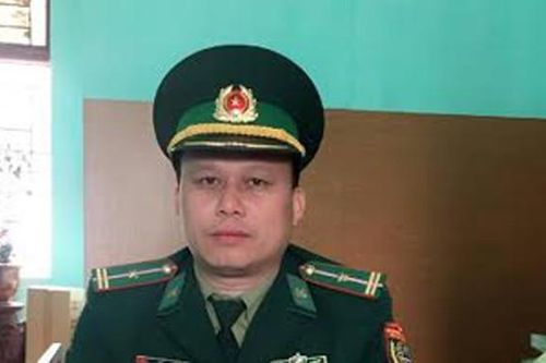 'Khắc tinh tội phạm ma túy' được thăng quân hàm trước niên hạn