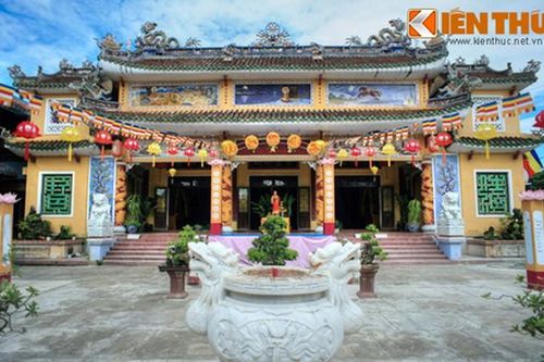 Khám phá ngôi chùa hoành tráng nhất Hội An