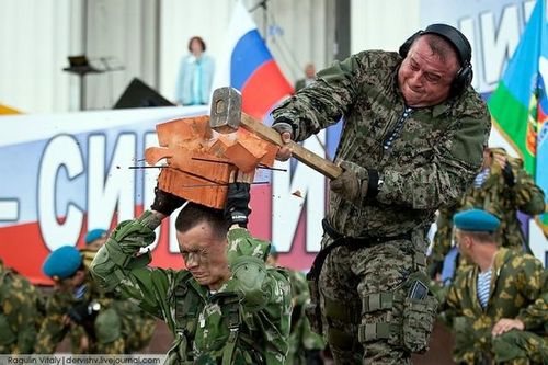 Mãn nhãn xem đặc nhiệm Nga thi triển võ công