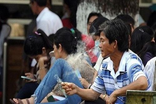 Thực thi luật phòng chống tác hại thuốc lá: Cả năm chỉ xử phạt được… 9 đơn vị!
