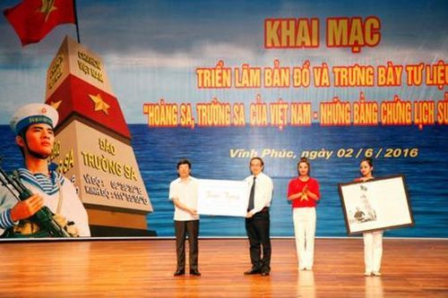 Vĩnh Phúc: Khai mạc triển lãm 'Hoàng Sa, Trường Sa – Những bằng chứng lịch sử và pháp lý'