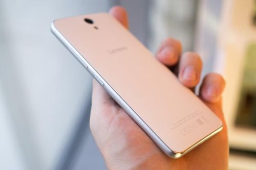 Dưới 5 triệu, mua điện thoại thông minh loại nào tốt?