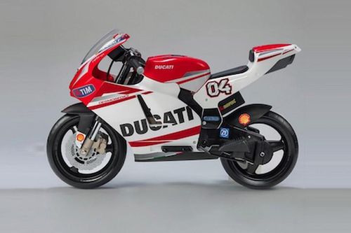 Ducati ra mắt hàng loạt 'xe môtô đặc chủng' mới