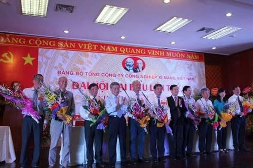 VICEM xây dựng nhiều tập thể, cá nhân điển hình thi đua làm theo lời Bác