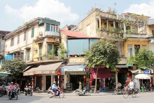 Nhà tập thể cũ tại HN: Khi diện tích sổ đỏ 'vênh' với thực tế