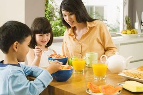Bổ sung vi chất dinh dưỡng: Tạo cơ hội tiếp cận cho mọi người dân
