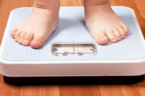 Trẻ chậm tăng cân trong giai đoạn vàng và những ảnh hưởng