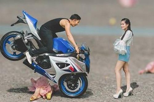 Cô dâu - chú rể biến thành người tí hon trong ảnh cưới