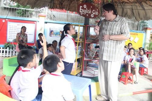 'Bật mí' giải pháp nâng cao kỹ năng giao tiếng Anh cho học sinh