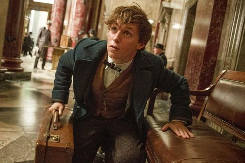 Những hình ảnh đầu tiên về phim phù thủy mới của J.K.Rowling