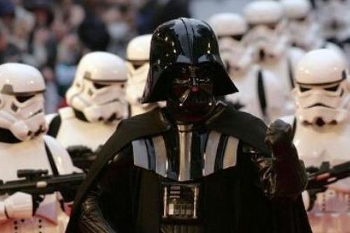 Kẻ quyền năng và độc ác bậc nhất 'Star Wars' lộ diện