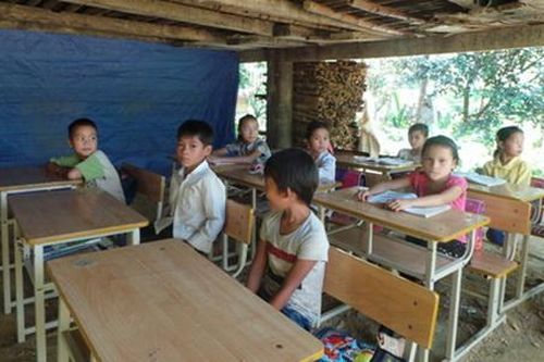 Giáo viên biệt phái về vùng ĐBKK có được hưởng phụ cấp thu hút?