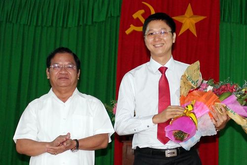 8X làm bí thư huyện đảo tiền tiêu Lý Sơn