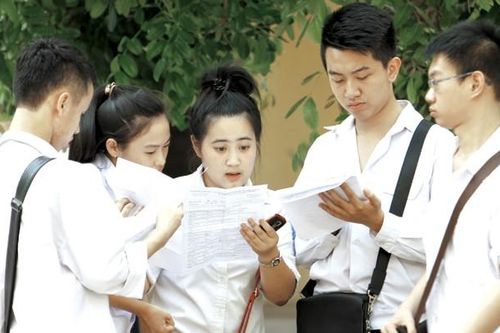 Đề minh họa Thi THPT quốc gia 2017: Toán dài, Văn ngắn gọn