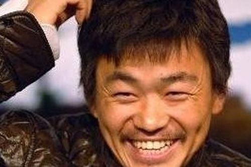 Tài tử bị vợ chửi bới khi chồng bắt ngoại tình tại trận là ai?