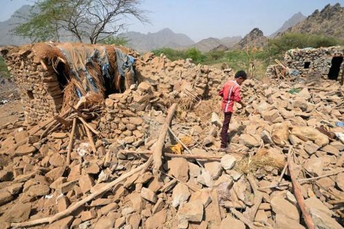 Liên quân Ả-rập không kích Yemen, cả gia đình 11 người thiệt mạng