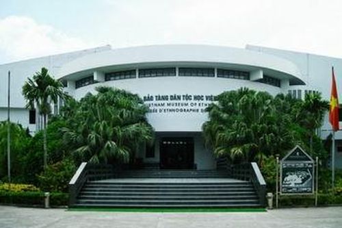 Phí thăm quan Bảo tàng Dân tộc học Việt Nam từ 10.000 đồng/lượt