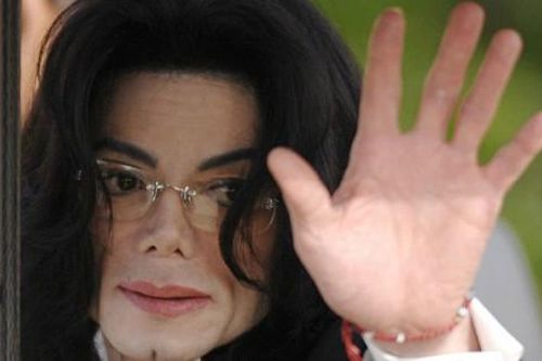 Những khoảnh khắc đáng nhớ trong đời Michael Jackson