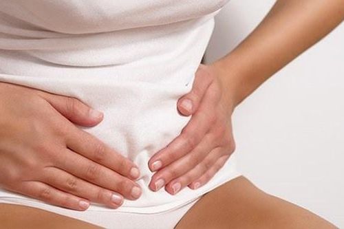 Phát hiện ung thư cổ tử cung sau khi sinh con 10 ngày