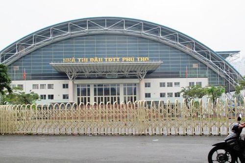 Khởi tố vụ án trộm 2 viên kim cương 'khủng' tại hội chợ