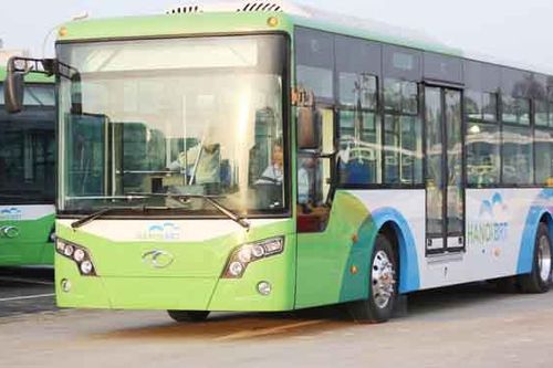 Cấm nhiều loại xe trên đường có buýt nhanh hoạt động