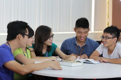 ĐH Công nghiệp Dệt May Hà Nội: 96% sinh viên có việc làm khi tốt nghiệp