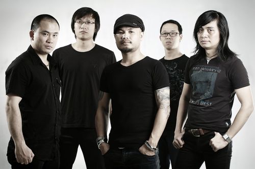 Bức Tường lần đầu hát tại Sài Gòn không có Trần Lập
