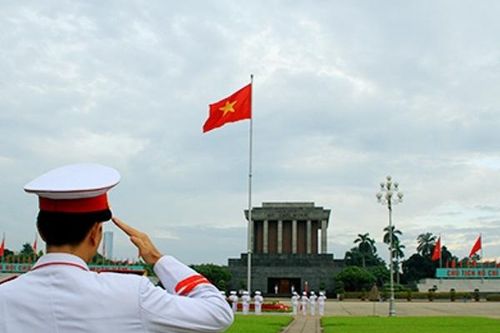 Những cái Tết xúc động và tự hào bên Lăng Chủ tịch Hồ Chí Minh