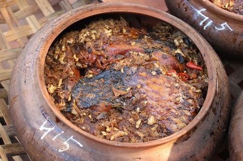 Bí mật gia vị truyền thống trong nồi cá kho làng Vũ Đại