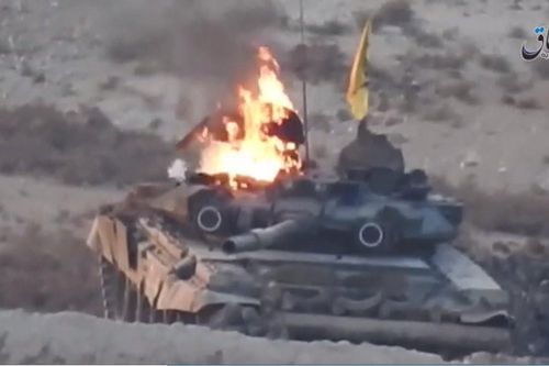 Xe tăng T-90 Nga bị phiến quân Syria bắn hạ vì đâu