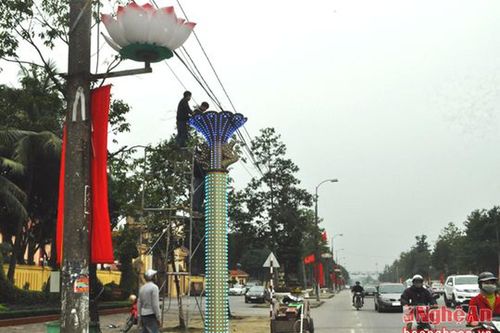 TP Vinh: 10 tỷ đồng xã hội hóa đầu tư cho hệ thống đèn trang trí Tết