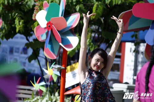 Phút thảnh thơi của người Sài Gòn chiều 30 Tết