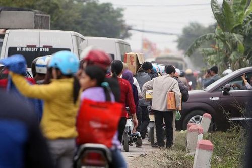 Những chuyện ít người biết về chợ 'bán rủi, mua may' ở Nam Định