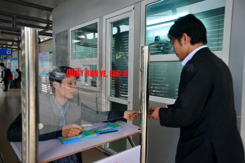 Bắt đầu thu tiền hành khách đi buýt nhanh BRT từ ngày 6-2