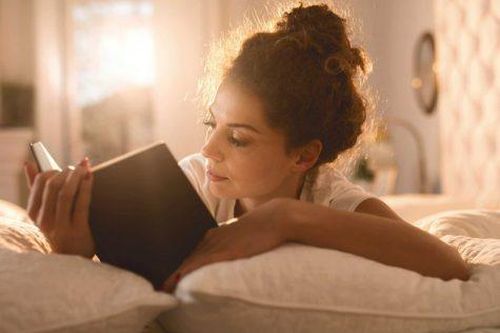 Chồng nghèo chết lặng khi biết lý do thật sự vợ trẻ giàu có đồng ý lấy mình