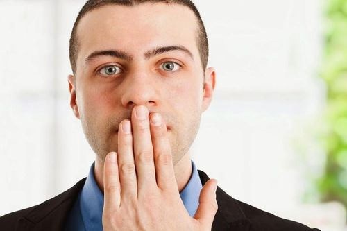 Đến bác sĩ ngay nếu bạn gặp phải 5 mùi cơ thể đáng báo động này
