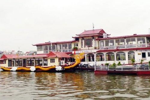 Sáng nay: bắt đầu cưỡng chế công trình vi phạm trật tự xây dựng tại bến thủy nội địa