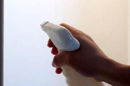 Rước bệnh vào người khi vệ sinh tủ lạnh sai cách