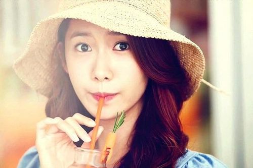 Tuyệt chiêu đánh kem nền dành riêng cho các cô nàng da dầu