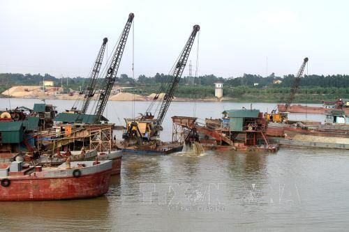 Mở đợt cao điểm trấn áp tội phạm khai thác cát trái phép