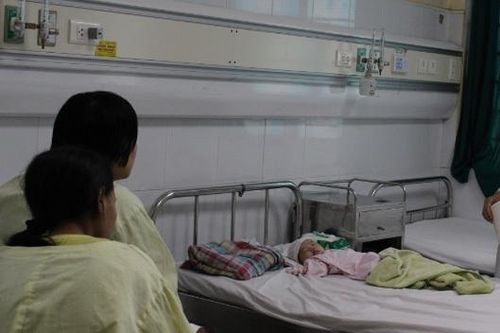 Phụ nữ mang thai có nên tiêm vắc xin phòng dịch ho gà?