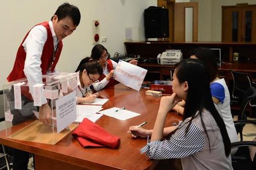 Thu về hơn 99 tỷ đồng qua đấu giá cổ phần tại HNX