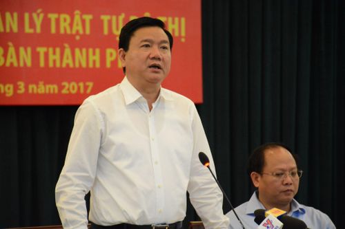 Bí thư Thăng: Để tái lấn chiếm vỉa hè, điều lãnh đạo đi làm việc khác