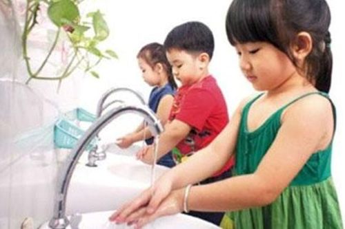 Bạo hành trẻ mầm non: Muốn luật được tuân thủ, phải hành luật nghiêm