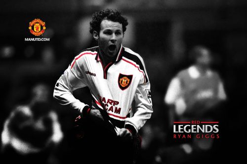 Pha solo ghi bàn kinh điển của Ryan Giggs vào lưới Arsenal