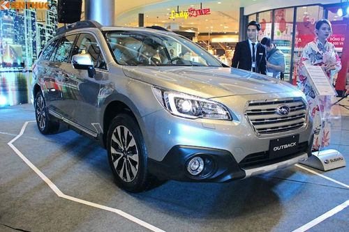 Xe gia đình Subaru Outback giá từ 1,7 tỷ tại Hà Nội