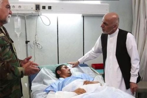 Afghanistan tuyên bố quốc tang sau vụ thảm sát hơn 100 binh sĩ