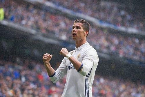Ronaldo cũng bái phục 'Thánh bắt phạt đền'