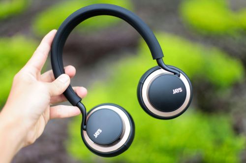 Mở hộp tai nghe không dây, hỗ trợ cảm ứng giá 4,3 triệu đồng